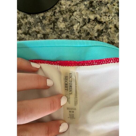 NWT Victoria's Secret Pink Paisley 2-Piece Bikini (Large Top and Medium Bottoms) - Picture 4 of 9